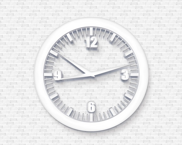 4 Useful Tips to Manage Your Time More Efficiently