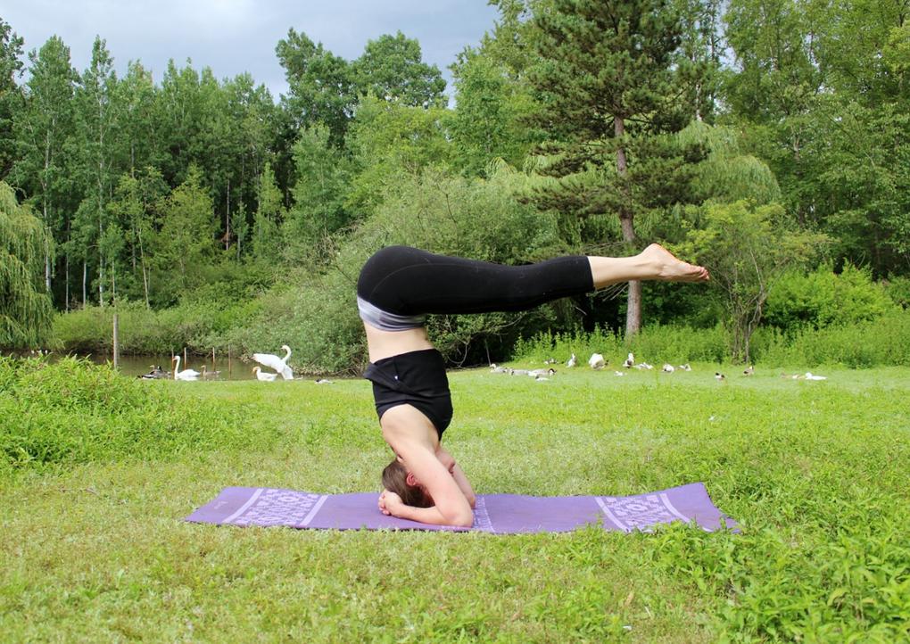 How to Practice the 12 Steps Yoga Sun Salutation